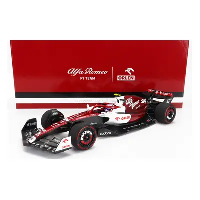 Minichamps Alfa romeo F1 C42 Team Orlen Racing N 24 1:18, bíločervená