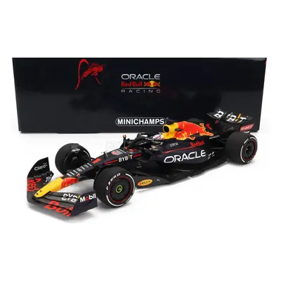 Minichamps Red bull F1 Rb18 Team Oracle Red Bull Racing N 1 1:18, tmavě modrá