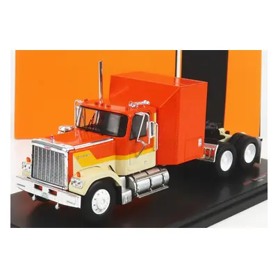 Ixo-models GMC General Tractor Truck 3-assi 1980 1:43 Orange