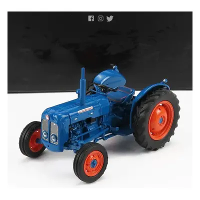 Universal hobbies Fordson Dexta Tractor 1960 1:32 Modrá Oranžová