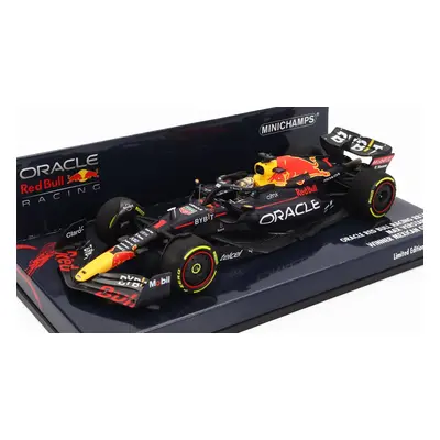 Minichamps Red bull F1 Rb18 Team Oracle Red Bull Racing N 1 1:43, tmavě modrá