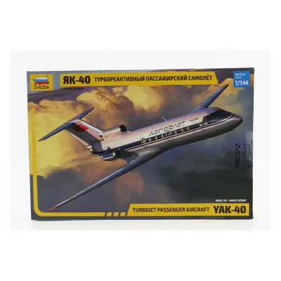 Zvezda Yakovlev Yak-40 Turbojet Passenger Aircraft Airplane 1968 1:144 /