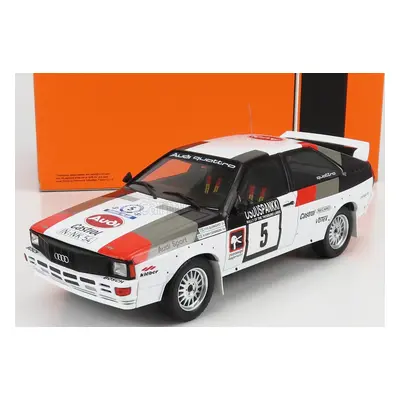 Ixo-models Audi Quattro N 5 Rally 1000 Lakes 1982 S.Blomqvist - B.Cederberg 1:18