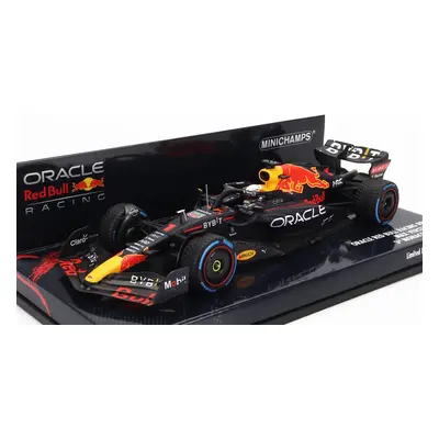 Minichamps Red bull F1 Rb18 Team Oracle Red Bull Racing N 1 1:43, tmavě modrá