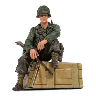 1/16 figurka sedícího vojáka U.S. 1st Infantérie z 2 sv. války, ručně malovaný