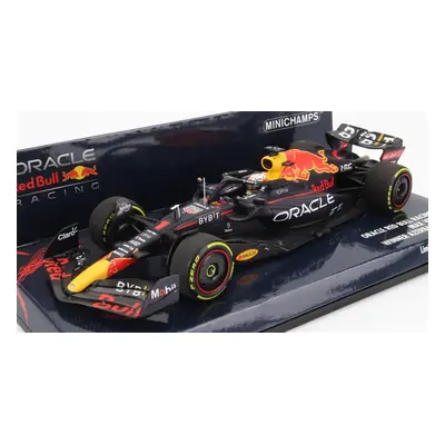 Minichamps Red bull F1 Rb18 Team Oracle Red Bull Racing N 1 1:43, tmavě modrá