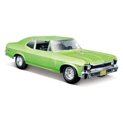 Maisto Chevrolet Nova SS 1970 1:24 světle zelená metalíza