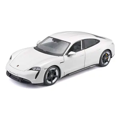 Bburago Porsche Taycan Turbo S 2019 Carrara 1:24 bílá