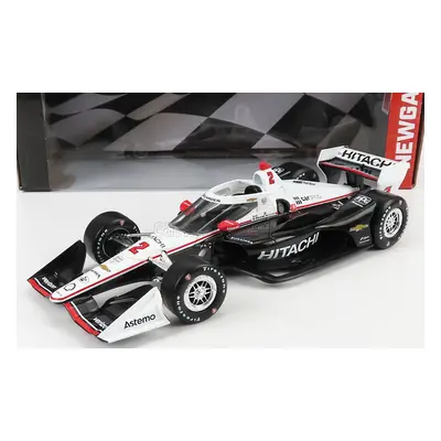 Greenlight Chevrolet Team Penske Hitachi N 2 1:18, černobílá