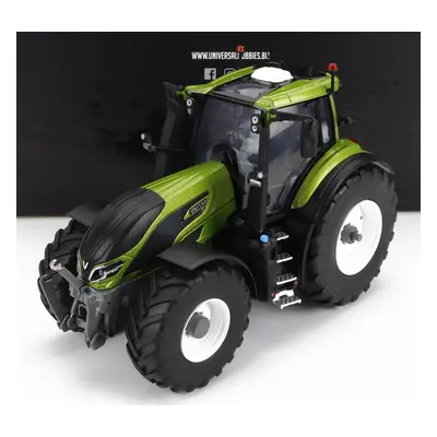 Universal hobbies Valtra Q305 Tractor 2018 1:32 Green Met