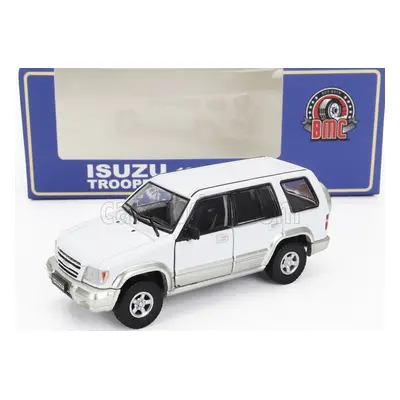 Bm-creations Isuzu Trooper Big Horn 1998 1:64 Bílé Stříbro