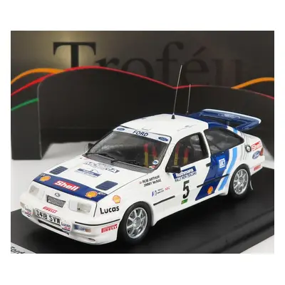 Trofeu Ford england Sierra Rs Cosworth N 5 Rally New Zealand 1989 J.mcrae - R.arthur 1:43 Bílá M