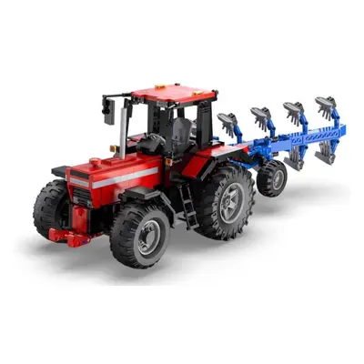 RC stavebnice Traktor s pluhem