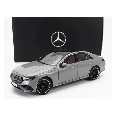 I-scale Mercedes benz E-class (w214) Amg Line 2024 1:18 Alpine Grey