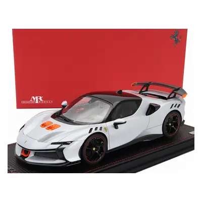 Mr-models Ferrari Sf90 Xx Stradale 2024 - Con Vetrina - With Showcase 1:18 Bianco Artico - Bílá 