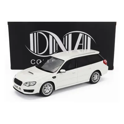 Dna collectibles Subaru Legacy Sti S402 Touring Station Wagon 2006 1:18 Bílá