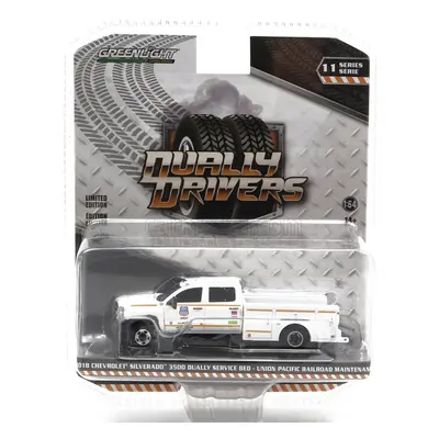 Greenlight Chevrolet Silverado 3500 Double Cabine Union Pacific Railroad 2018 1:64 Bílá