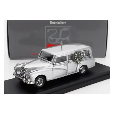 Rio-models Mercedes benz 300d Hearse - Carro Funebre - Funeral Car 1960 1:43 Silver