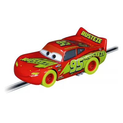 Auto GO/GO+ 64220 Blesk McQueen - Glow Racer