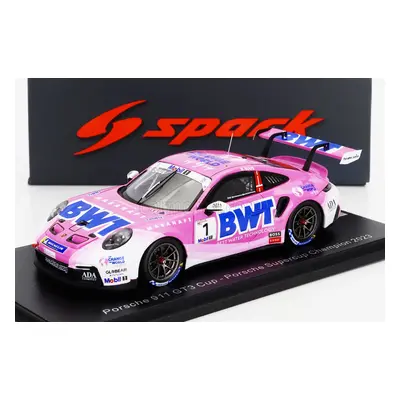 Spark-model Porsche 911 992 Gt3 Cup N 1 Porsche Carrera Cup Champion 2023 Bastian Buus 1:43 Pink