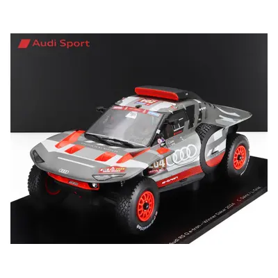 Spark-model Audi Rs Q E-tron E2 Team Audi Sport N 204 Winner Rally Dakar 2024 Carlos Sainz - Luc