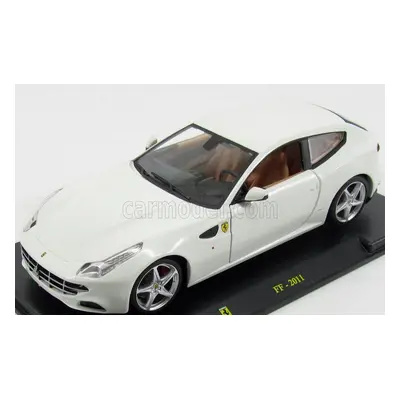 Edicola Ferrari Ff (ferrari Four) 2011 - Con Vetrina - With Showcase 1:24 Bílá