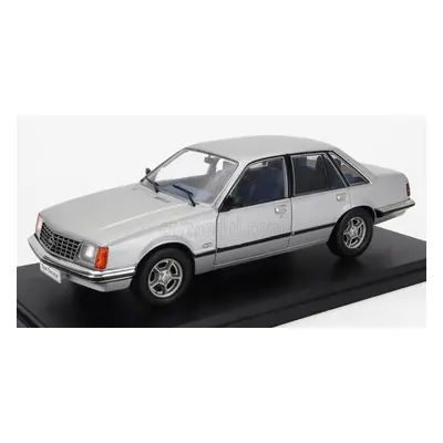 Edicola Opel Senator 3.0 1978 1:24 Silver