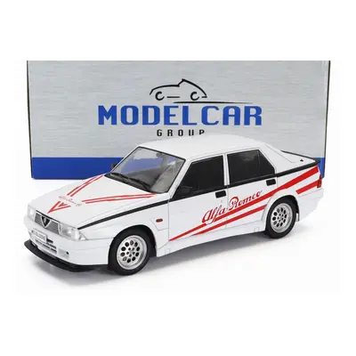 Mcg Alfa romeo 75 Turbo Evoluzione 1987 1:18 Bílá Červená