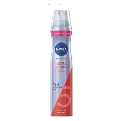 Nivea Lak 250ml Ultra Strong č.5