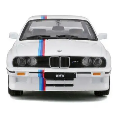 Bburago 1:24 Plus BMW 3 Series M3 1988 White