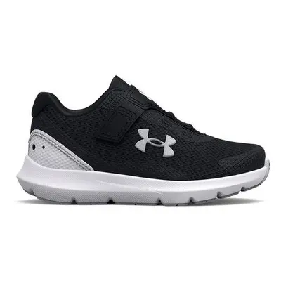 Under Armour Dětská běžecká obuv BINF Surge 3 AC black 5K, Černá