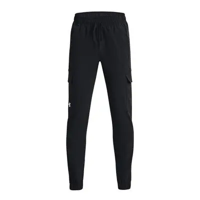 Under Armour Chlapecké tepláky Pennant Woven Cargo Pant black YS, Černá, 127, –, 137