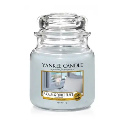 Aromatická svíčka střední A Calm & Quiet Place Yankee Candle - 411 g