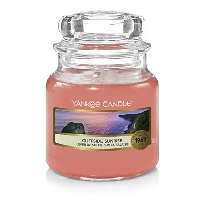 Aromatická svíčka Classic malá Cliffside Sunrise Yankee Candle - 104 g