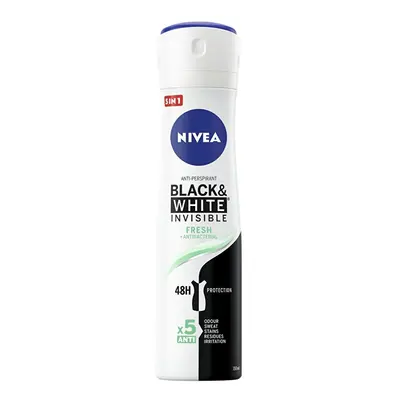 Antiperspirant ve spreji Invisible For Black & White Fresh Nivea - 150 ml