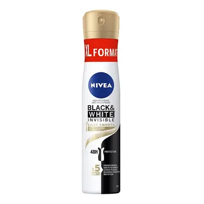 Antiperspirant ve spreji Black & White Invisible Silky Smooth (Anti-perspirant) Nivea - 200 ml