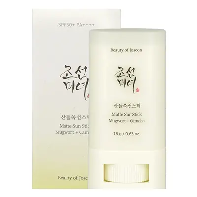 Ochranná matující tyčinka SPF 50 Mugwort + Camilia (Matte Sun Stick) Beauty of Joseon - 18 g