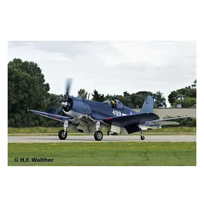 Plastic ModelKit letadlo 04781 - Vought F4U-1D Corsair (1:32)