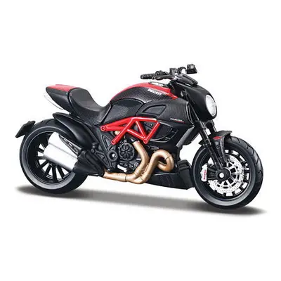 Maisto Motocykl Ducati Diavel Carbon, 1:18