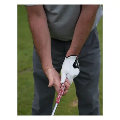 Přegripování - výměna golfového gripu