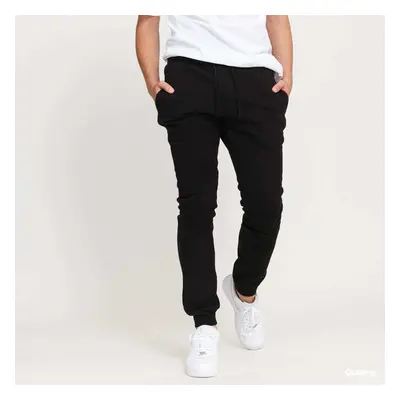 Tepláky Urban Classics Organic Basic Sweatpants Black 87309954