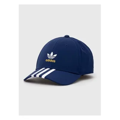 Kšiltovka adidas Originals s aplikací 85521009