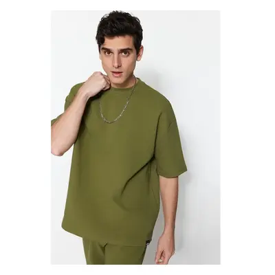 Trendyol Limitovaná edice Khaki Oversize 100% bavlna označená texturou 79027103