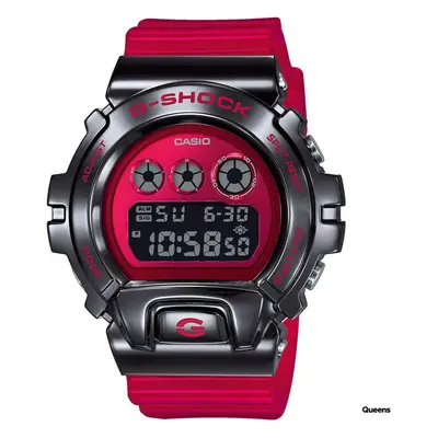 Hodinky Casio G-Shock GM 6900B-4ER Metal Covered Red/ Black Universal 87310015