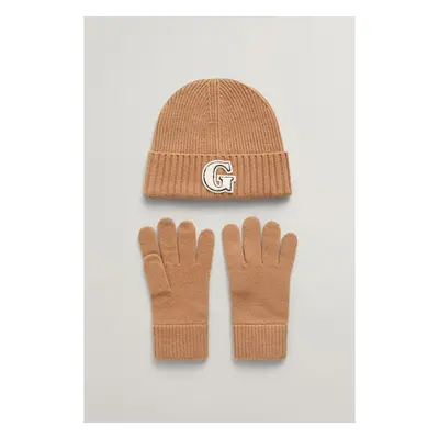 SET ČEPICE A RUKAVICE GANT G BADGE BEANIE & GLOVES GIFT SET WARM KHAKI 87430307