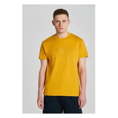 TRIČKO GANT REG TONAL SHIELD SS T-SHIRT DARK MUSTARD YELLOW 84605516