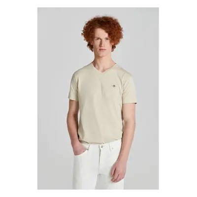 TRIČKO GANT SLIM SHIELD V-NECK T-SHIRT SILKY BEIGE 89868544