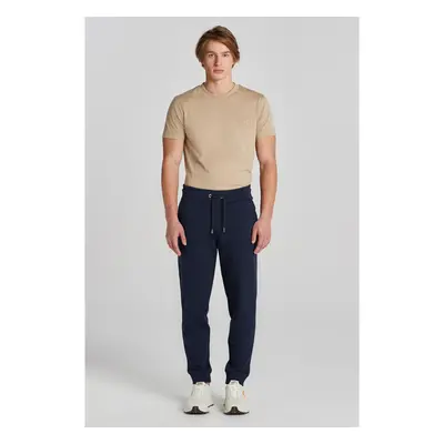 TEPLÁKY GANT REG SHIELD SWEATPANTS EVENING BLUE 84605909