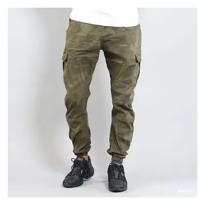 Kalhoty Urban Classics Camo Cargo Jogging Pants Camo Green XS 95770873