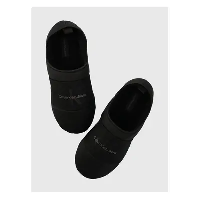 Pantofle Calvin Klein Jeans HOME SLIPPER MONO černá barva, YM0YM00840 85524365